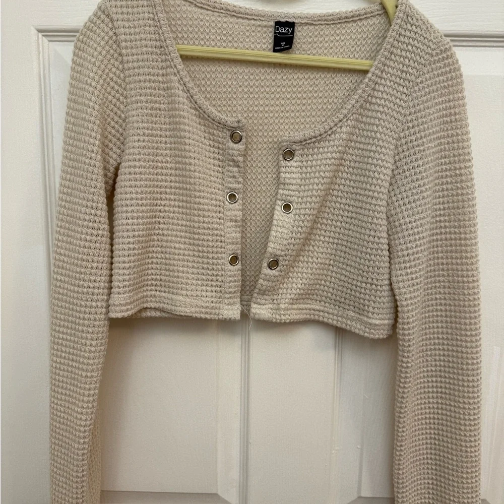 Elegant Women's Sweater Collection - Black, Cream, Pink - Picture 9 of 14